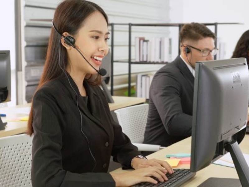 Hỗ trợ khách hàng Lucky88