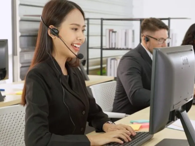 Hỗ trợ khách hàng Lucky88